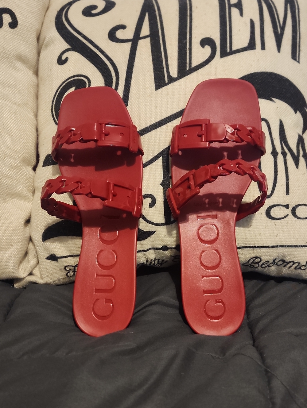 Authentic Gucci Red Braided Double-Strap Slide Sandals Size 10 41 Euro NEW